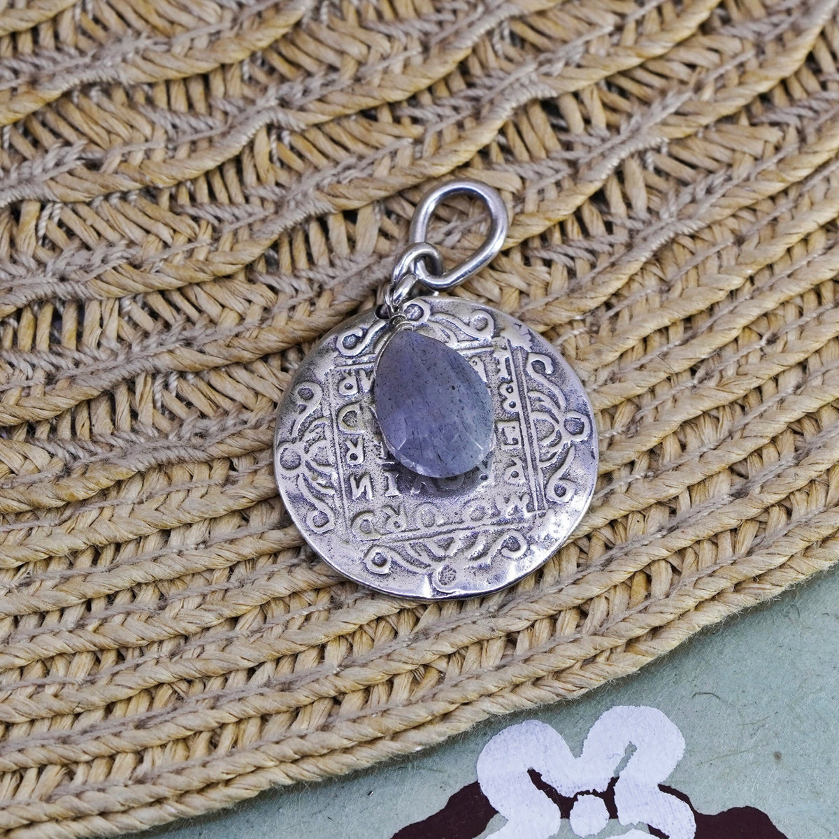 Sterling silver pendant, Greek 925 tag embossed “moord provin foeder belgad leg