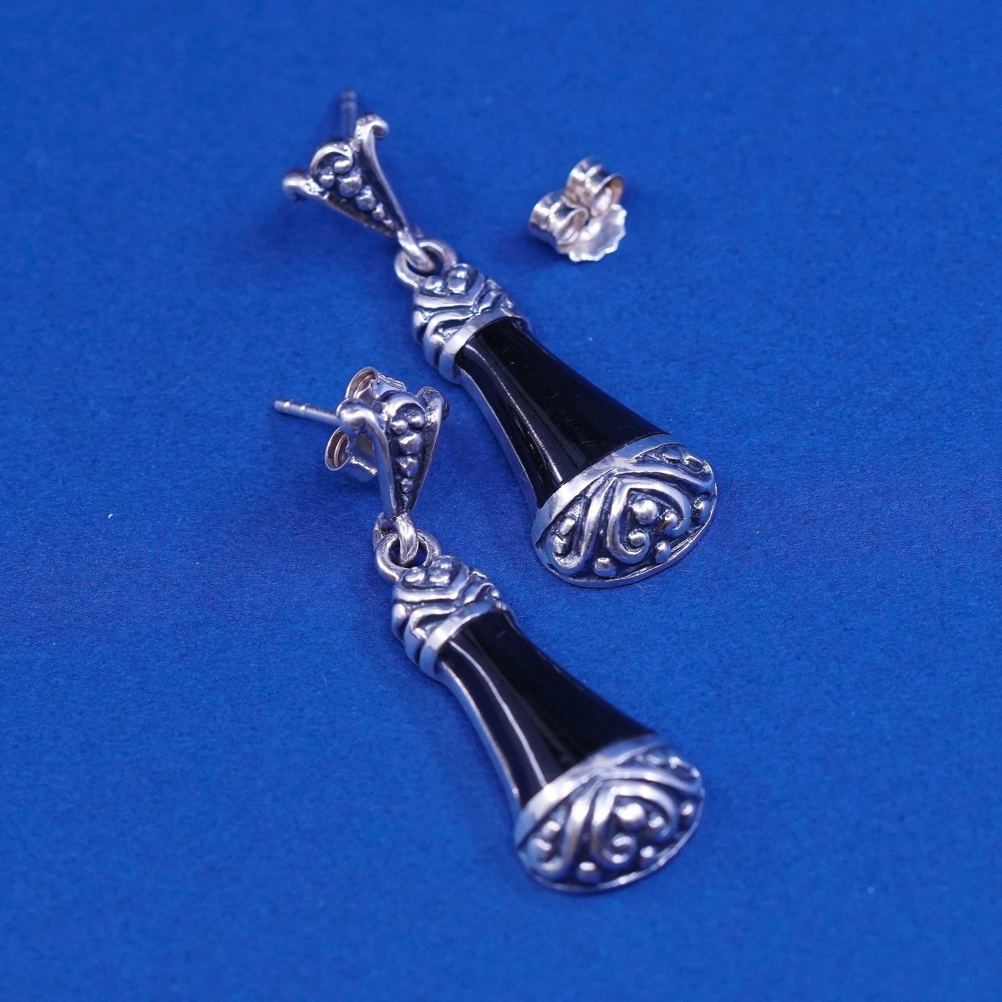 vtg )sterling silver handmade earrings, 925 w/ teardrop obsidian N Filigree