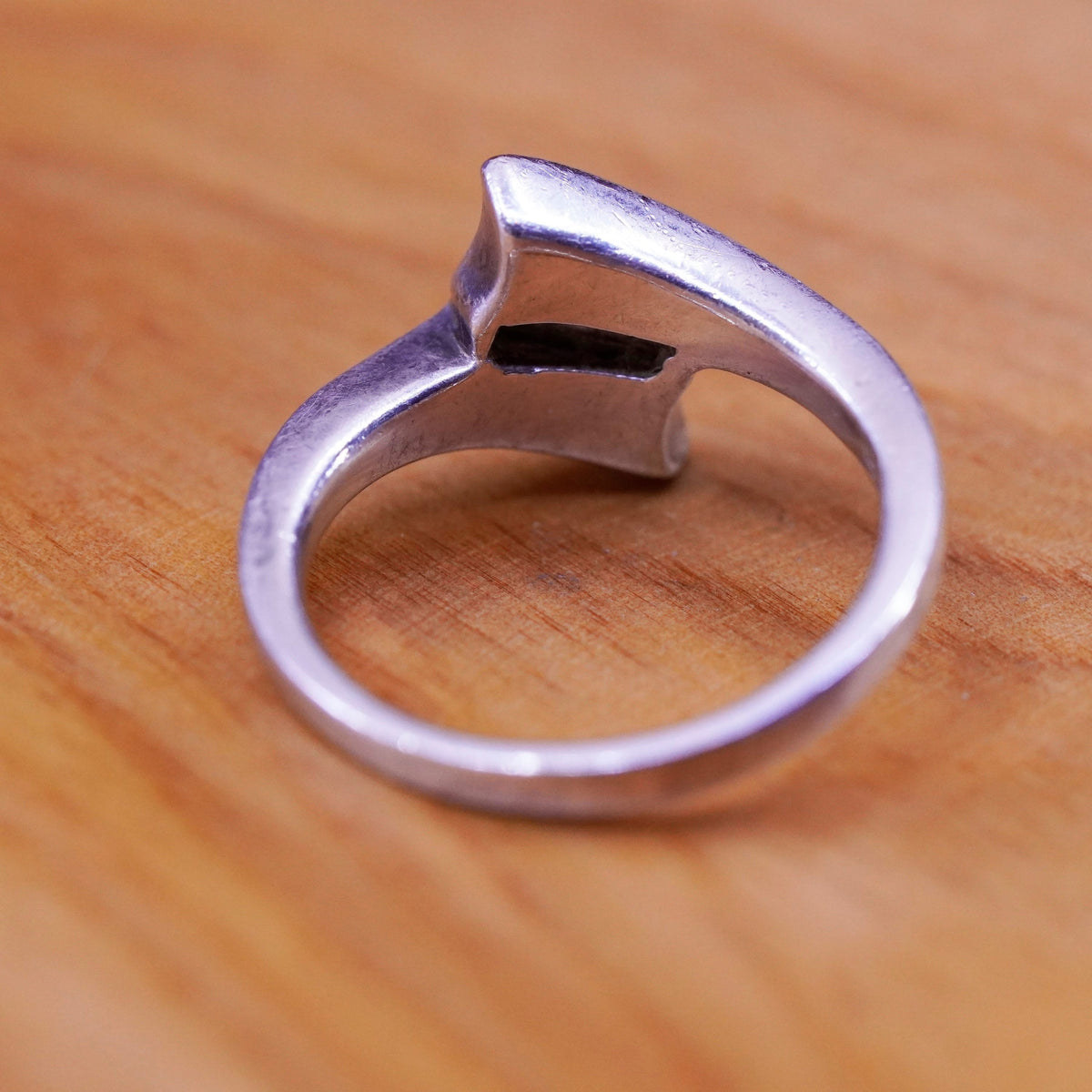 Size 6, Sterling 925 silver handmade ring band with pink blue mother of pearl