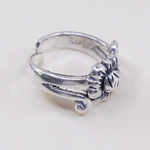 Size 1, Vtg Sterling Silver handmade open end Ring. 925 Daisy Flower Band