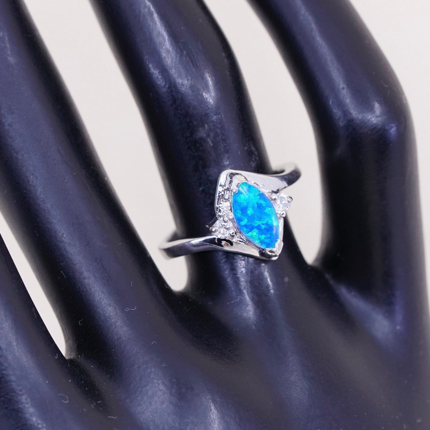 Size 6.75, vtg Sterling 925 silver handmade ring with marquise shaped opal N cz