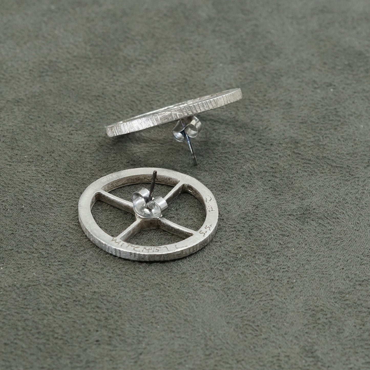 vtg Steve Mitchell Sterling silver handmade earrings, 925 Round, wheel studs