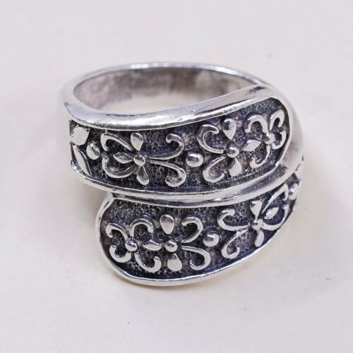 Size 7, Vtg Sterling Silver Handmade Ring, 925 Band W/ Flower Floral Embossed