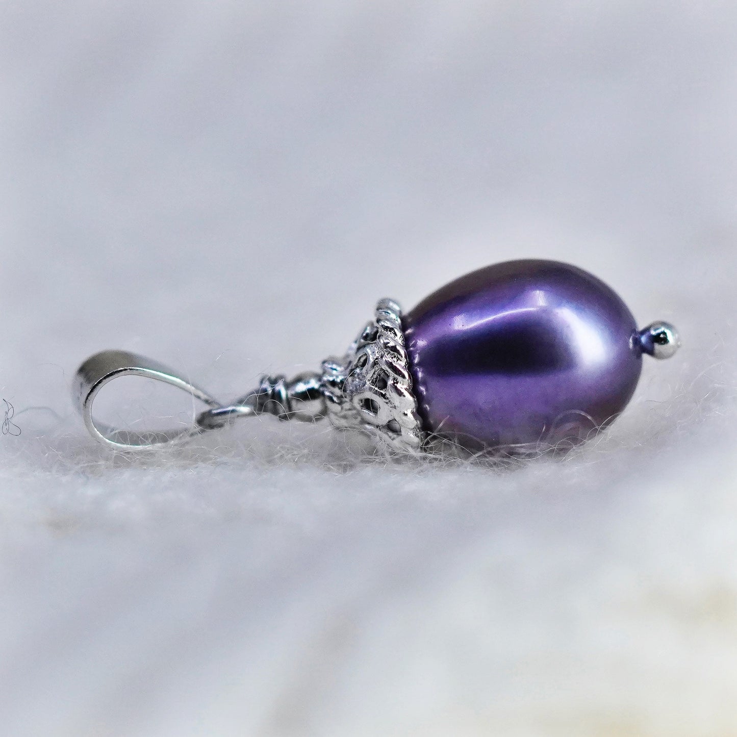 Vintage Sterling 925 silver handmade pendant with black pearl