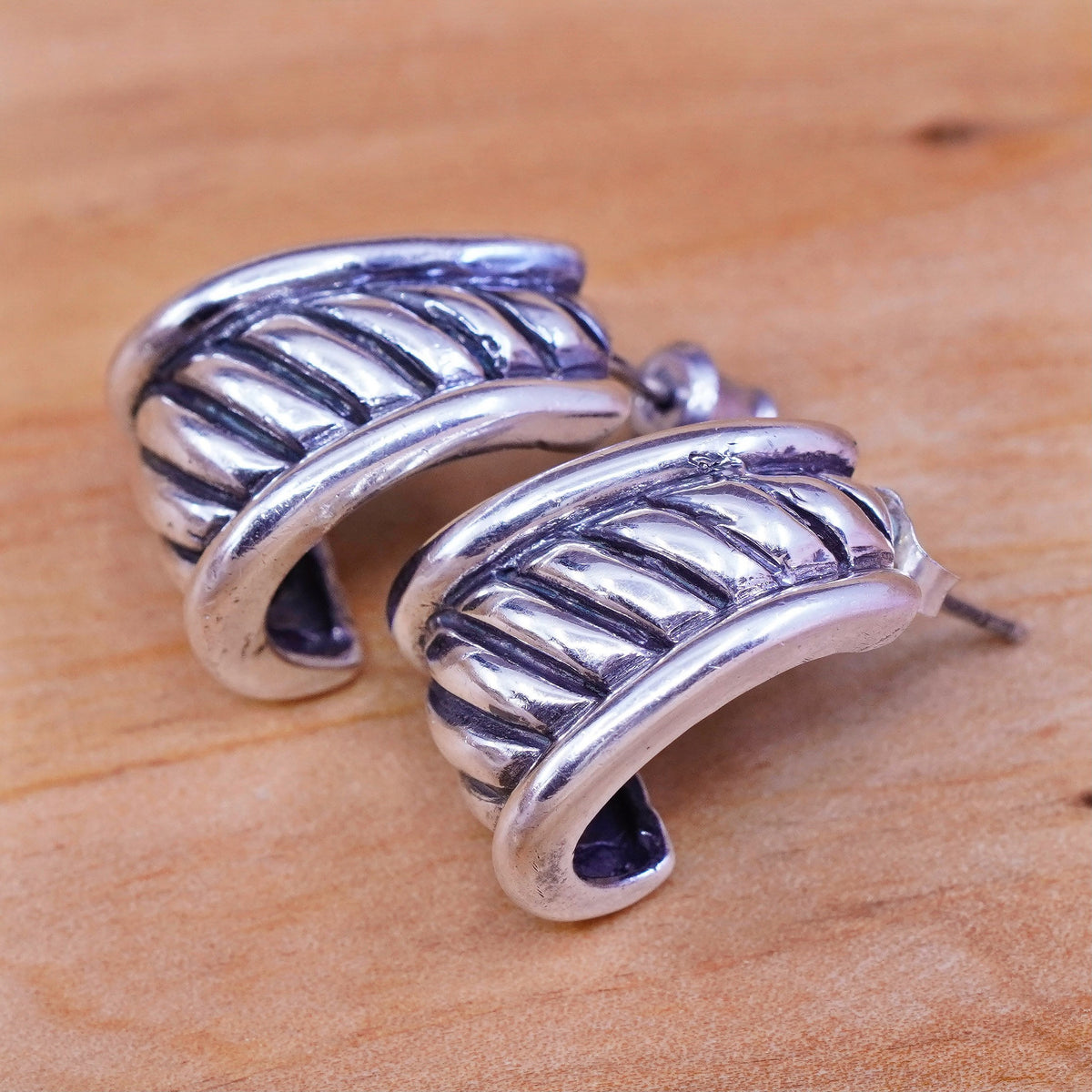 1”, vintage Mexico Sterling silver handmade earrings, 925 ribbed hoops, huggie