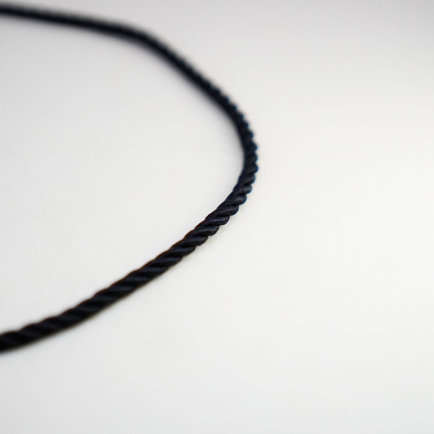 16”, Vtg Sterling 925 Silver Clasp W/ black silk rope Necklace