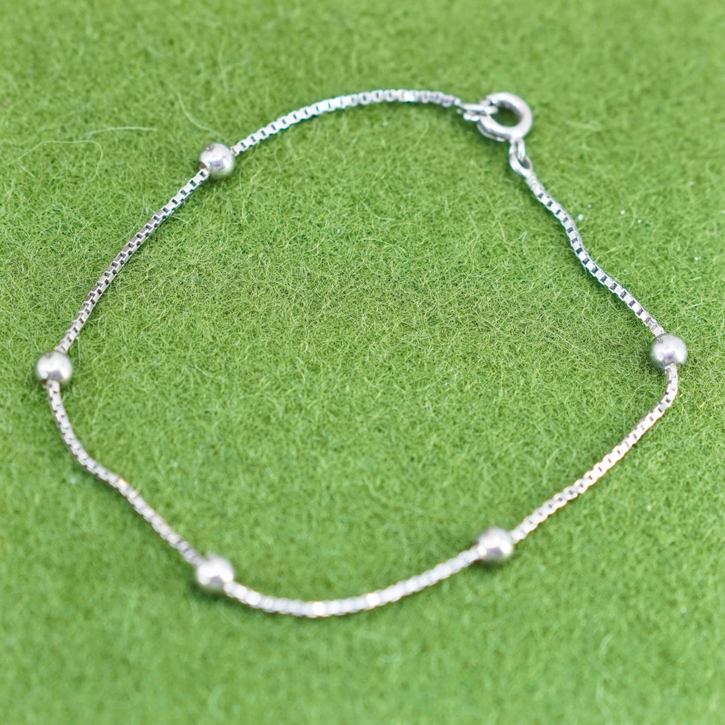 7.25”, Vintage sterling silver bracelet, fine 925 box chain with beads
