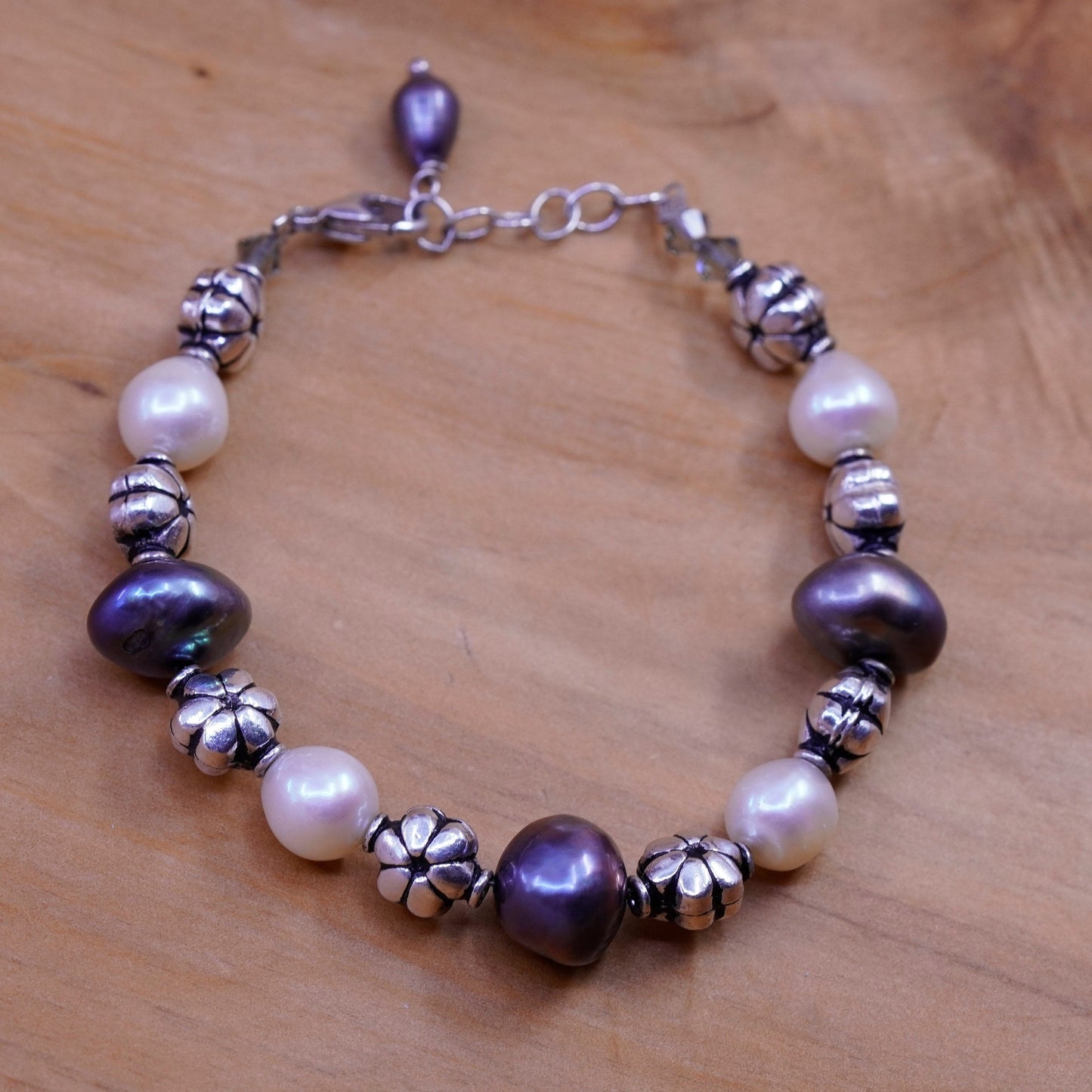 6.75”, Sterling 925 silver handmade floral beads bracelet with black pearl