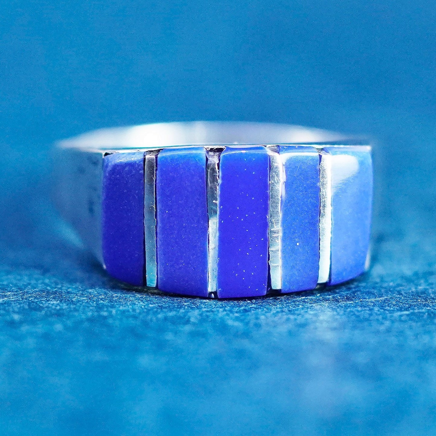 Size 7, vintage Mexico Sterling 925 silver handmade ring band with sodalite