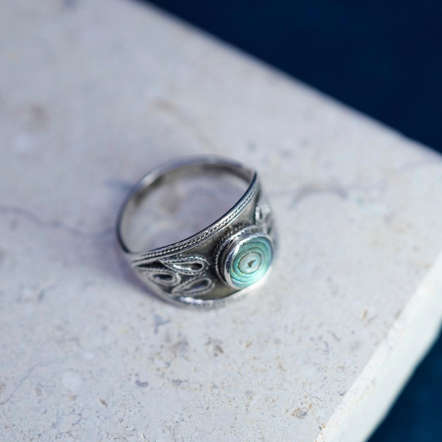 Size 7, vintage sterling silver handmade ring, 925 band with abalone inlay