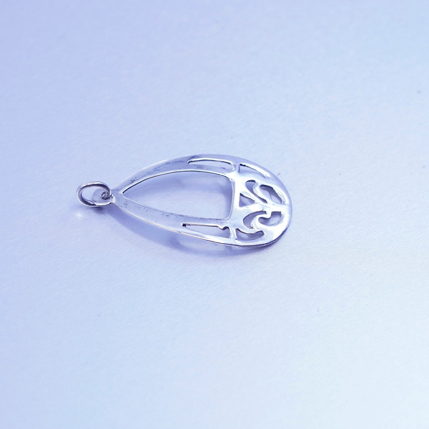Vintage sterling 925 silver handmade filigree teardrop pendant charm