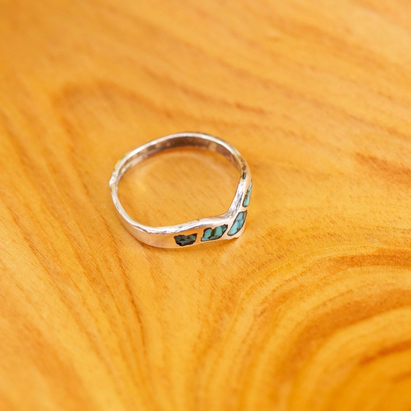 Size 7, vintage Sterling silver handmade ring, mexico 925 band with turquoise