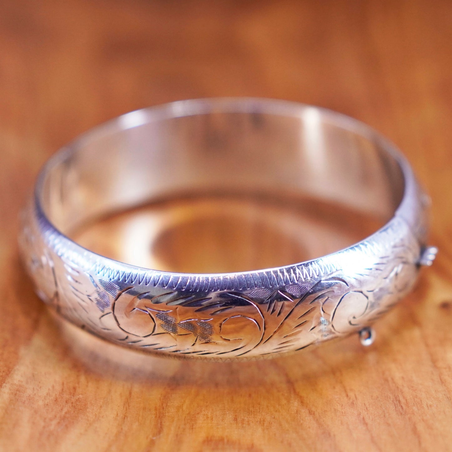 7.25”, Vintage Sterling silver handmade bracelet, textured 925 hinged bangle
