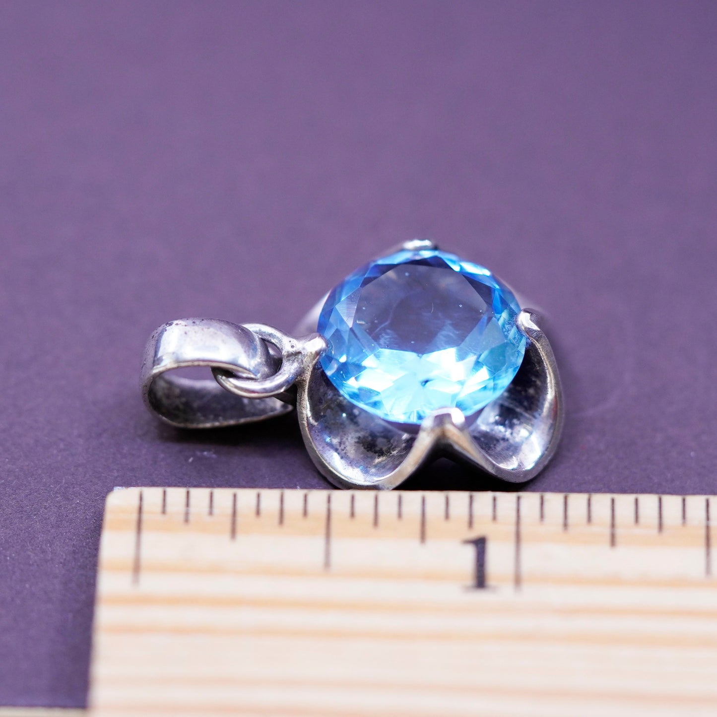 Vintage Sterling 925 silver handmade flower pendant with blue topaz