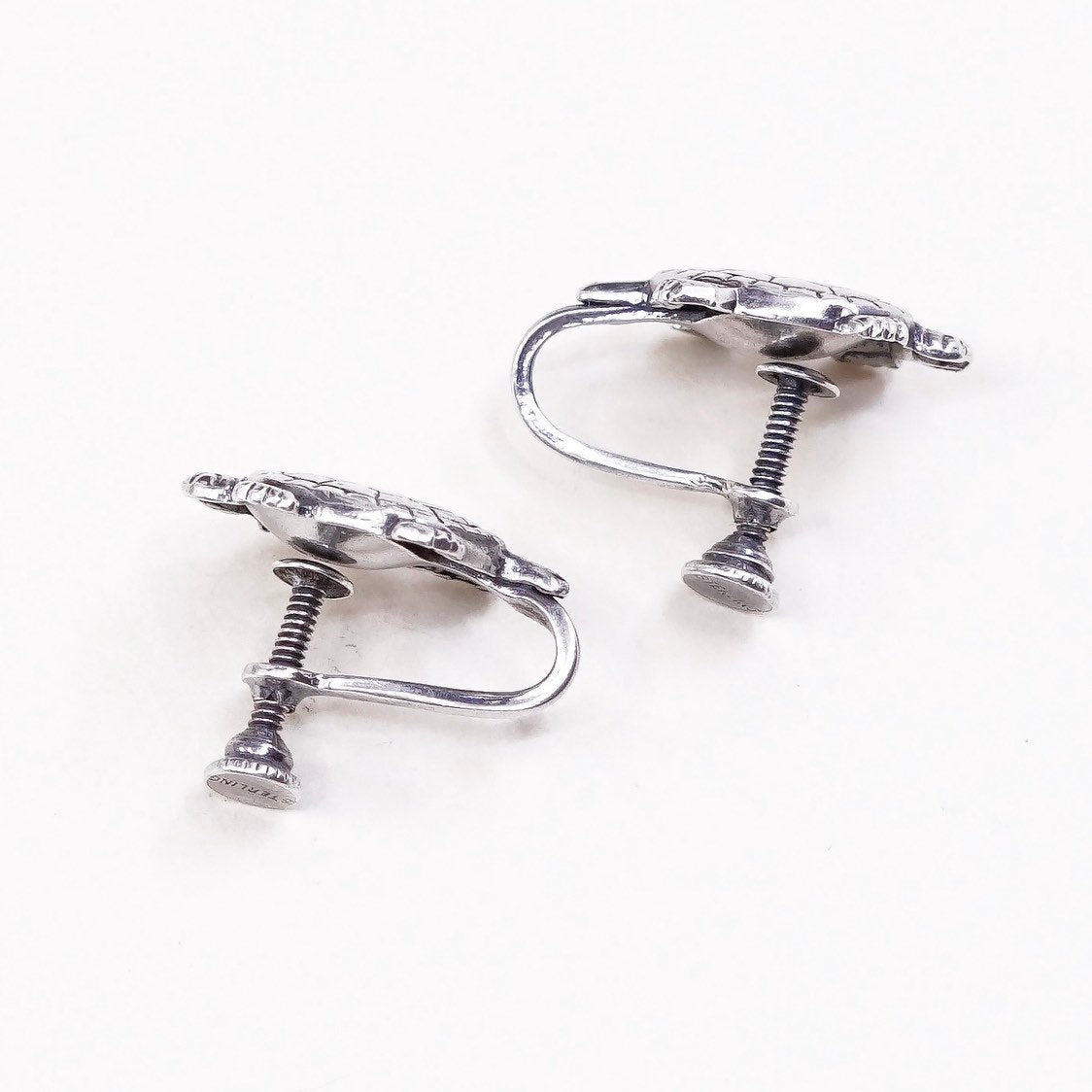 vtg Sterling silver handmade earrings, 925 screw back turtle, stamped Sterling
