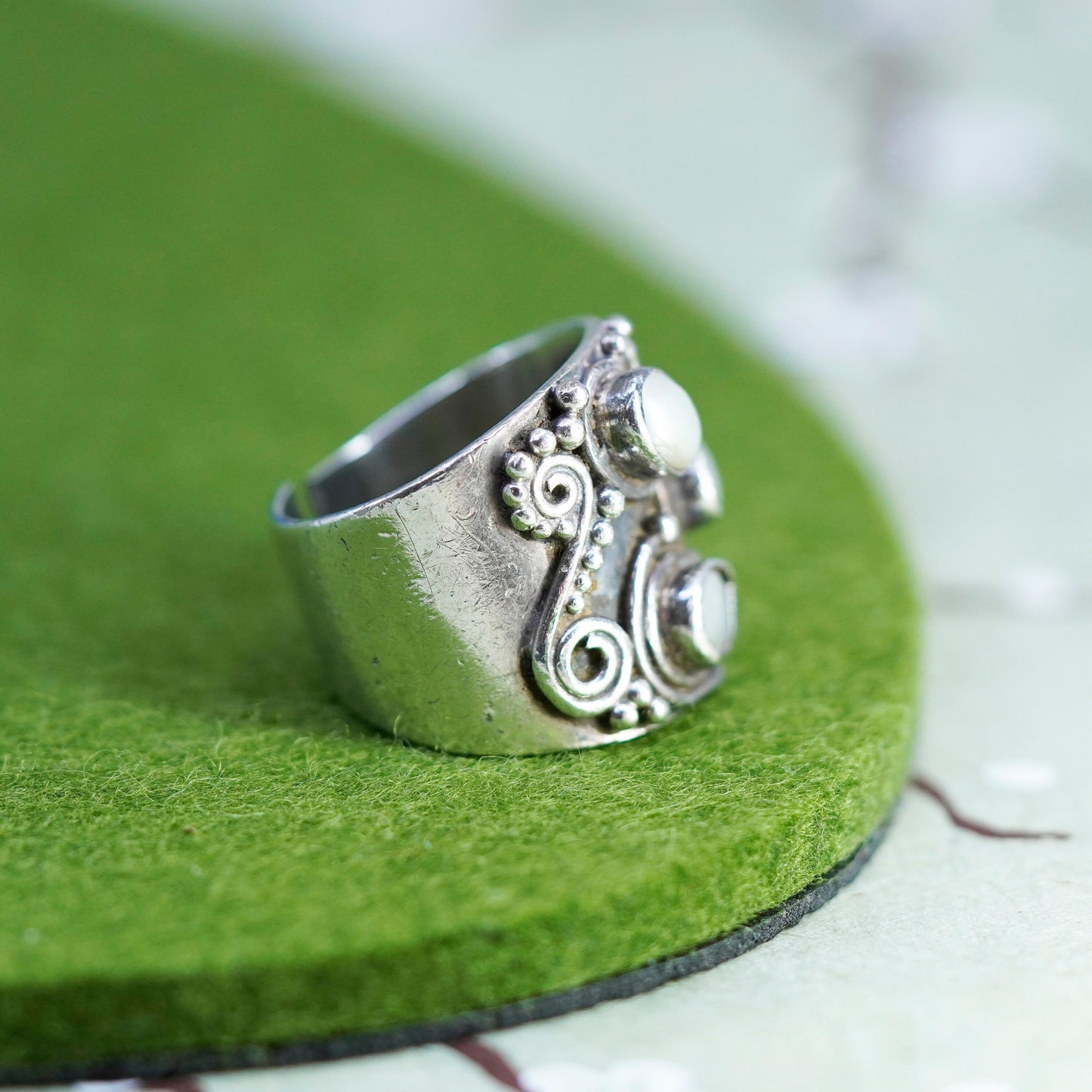 Size 8, vintage Sterling silver handmade ring, 925 band with pearls and beads