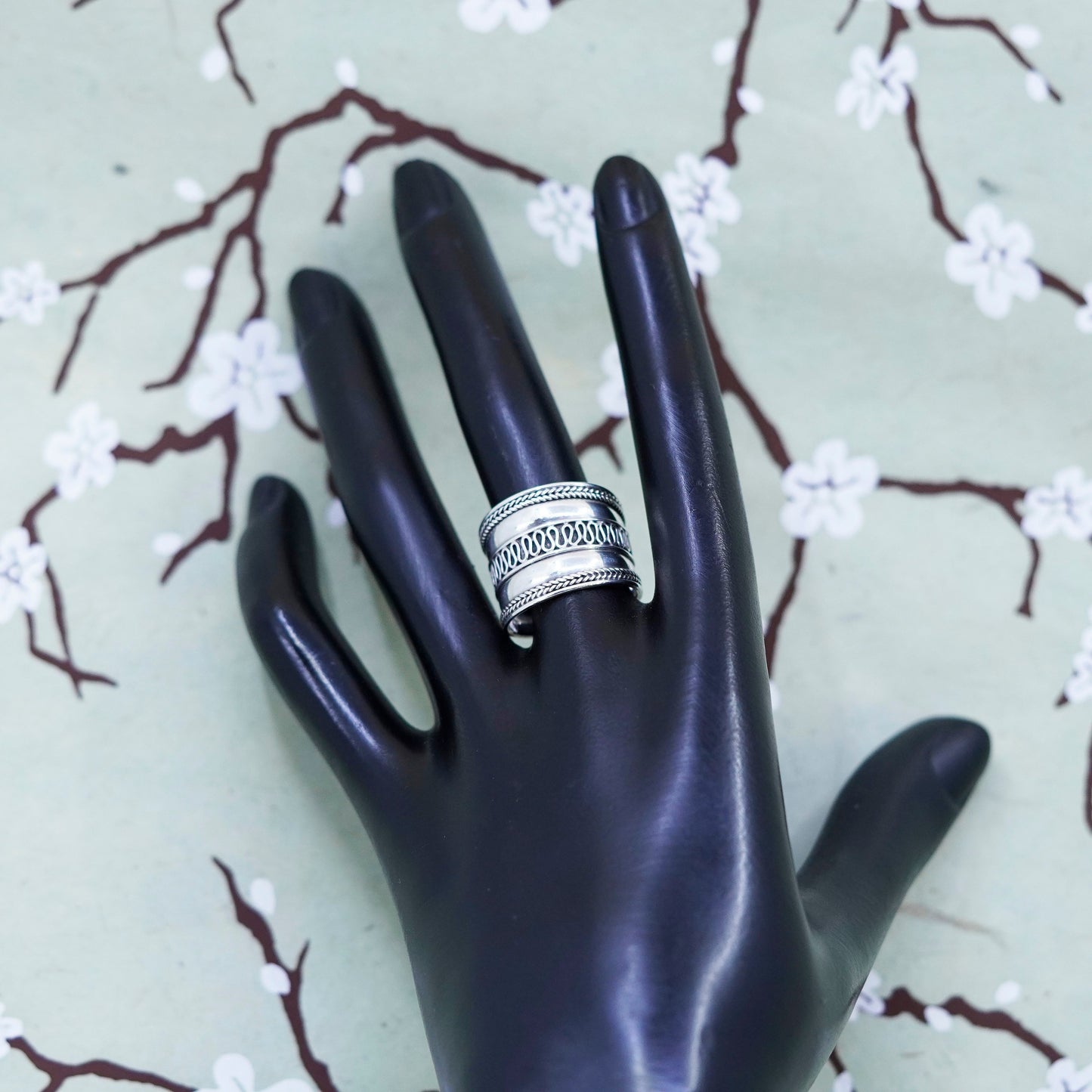 Size 8, Vintage sterling silver handmade ring, 925 cable textured wide band