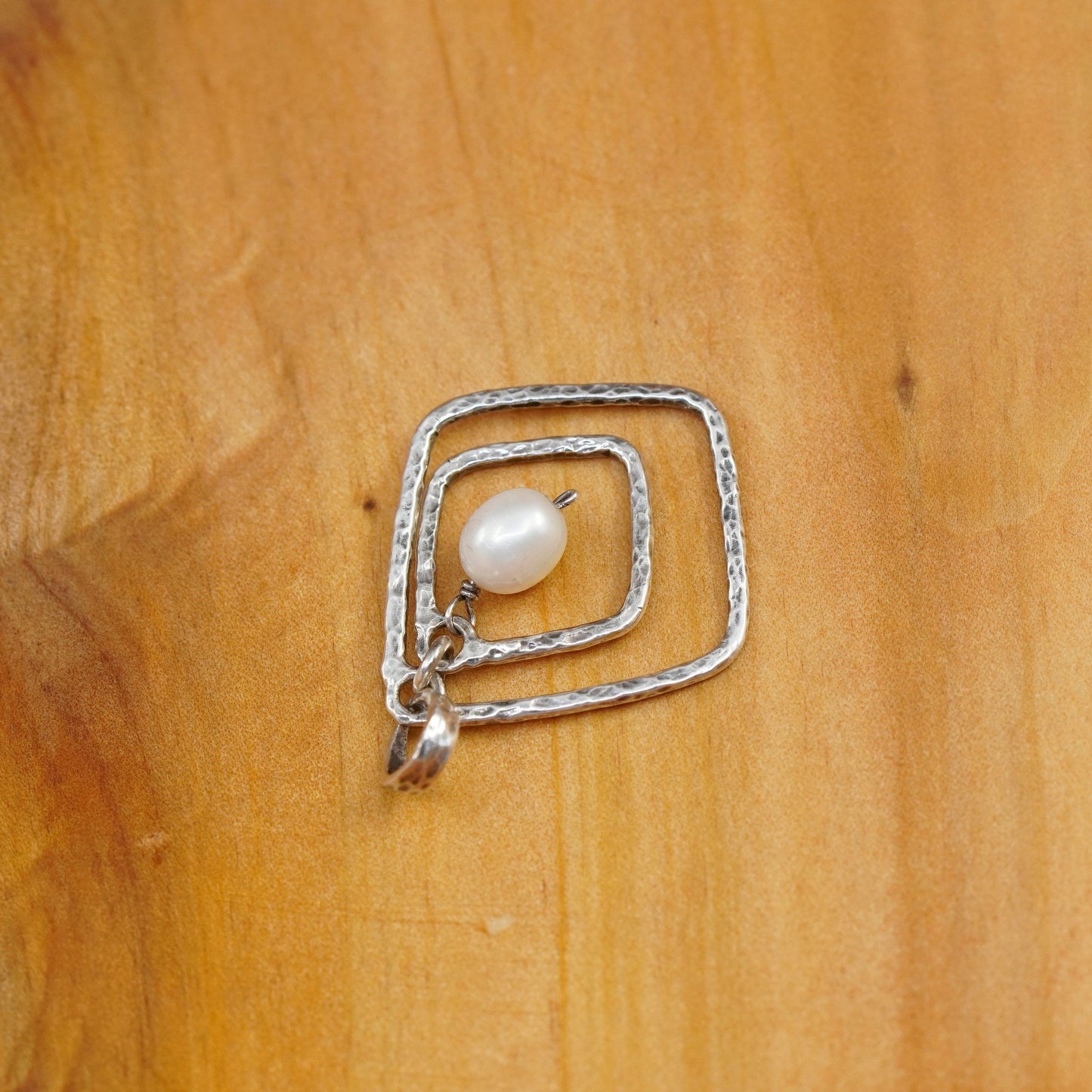 Vintage Sterling 925 silver handmade pendant with freshwater pearl