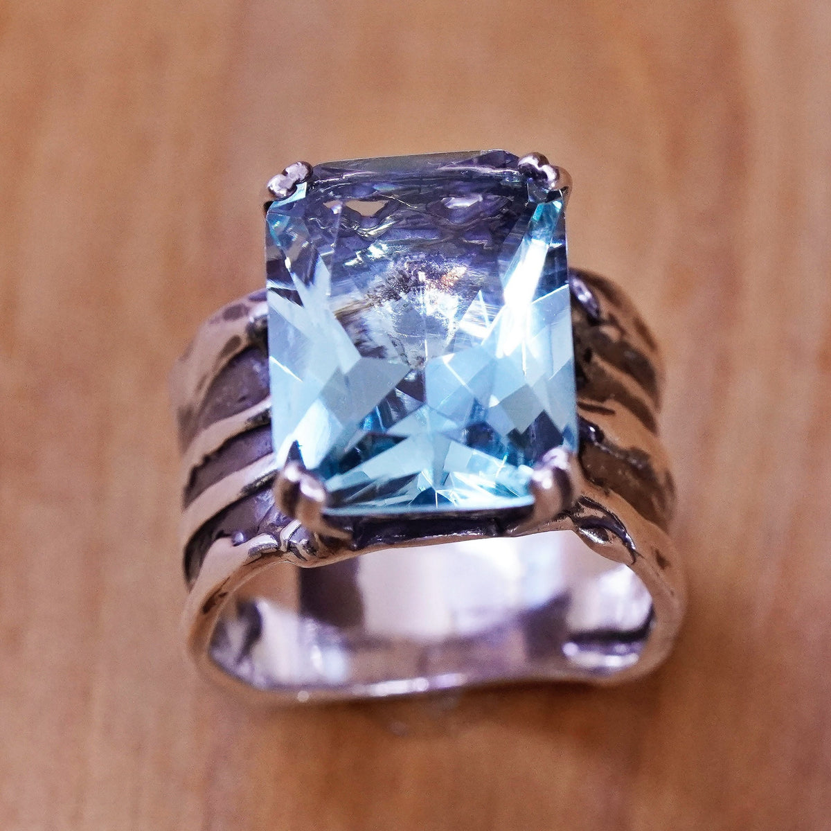 Size 7.5, vintage Silpada Sterling Silver 925 Blue Glass Rectangular Dome Ring