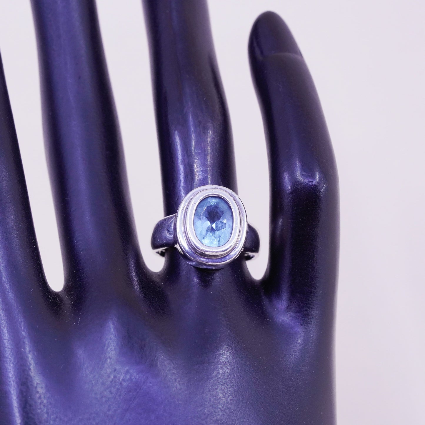 Size 7.5, vintage Sterling silver statement ring, 925 band with oval blue topaz