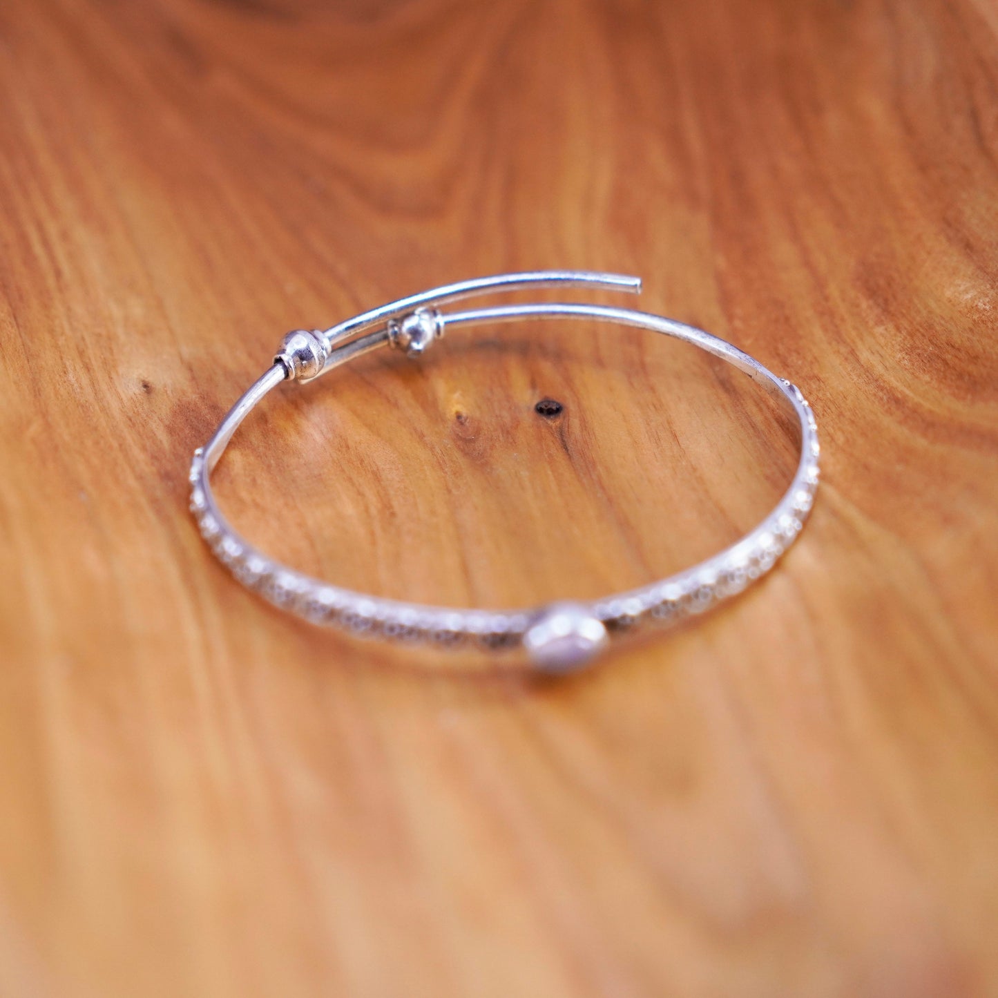 7.5”, vtg Sajen Sterling silver handmade bracelet, 925 bangle mother of pearl