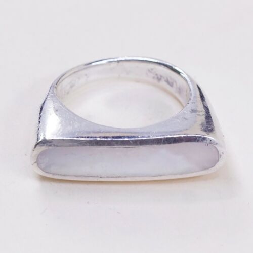 Sz 8, Vtg Sterling Silver Handmade Ring, 925 Silver Band W MOP, stamped 925