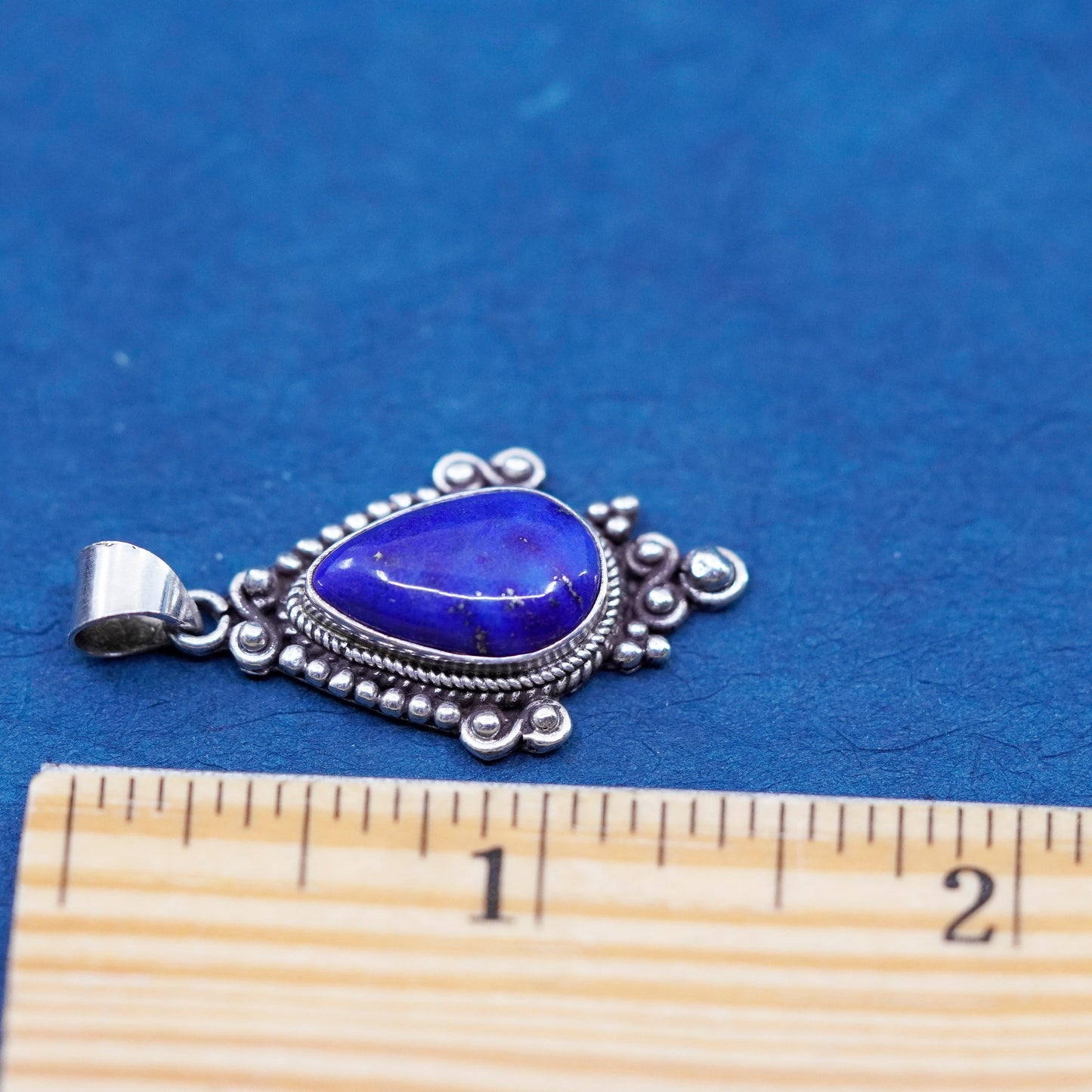 Vintage Sterling silver handmade pendant, 925 bali teardrop with lapis lazuli