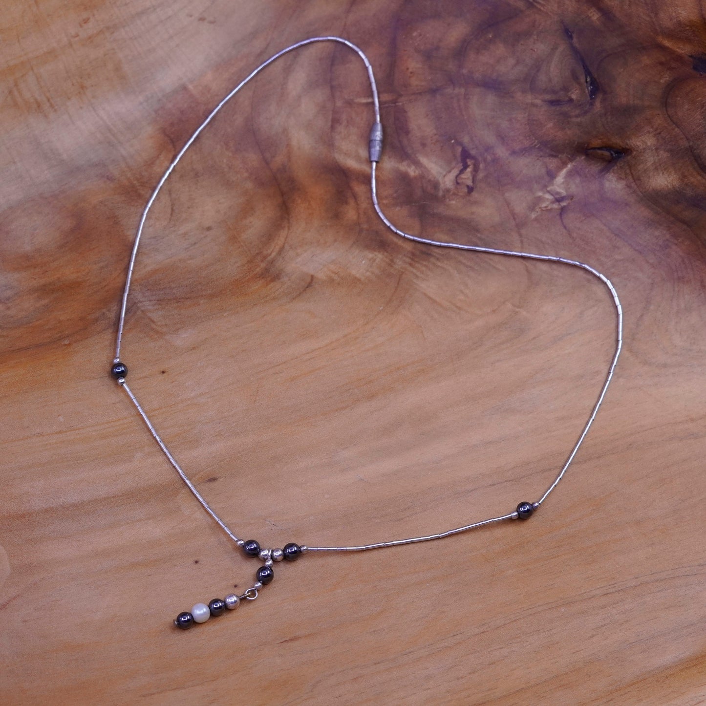 16”, vtg Sterling 925 silver handmade liquid silver chain with hematite beads