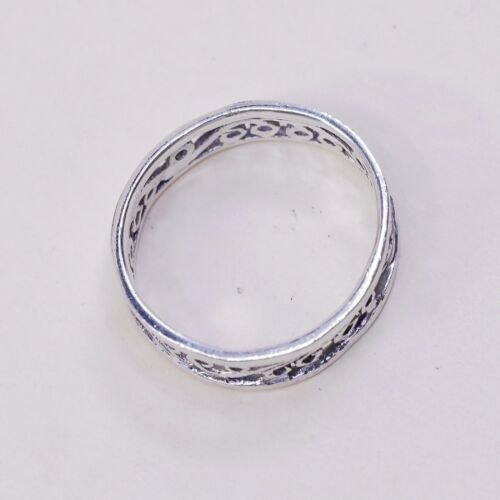 Size 4, Vtg Sterling Silver Handmade Ring Silver Band w/ Swirl, Stamped 925