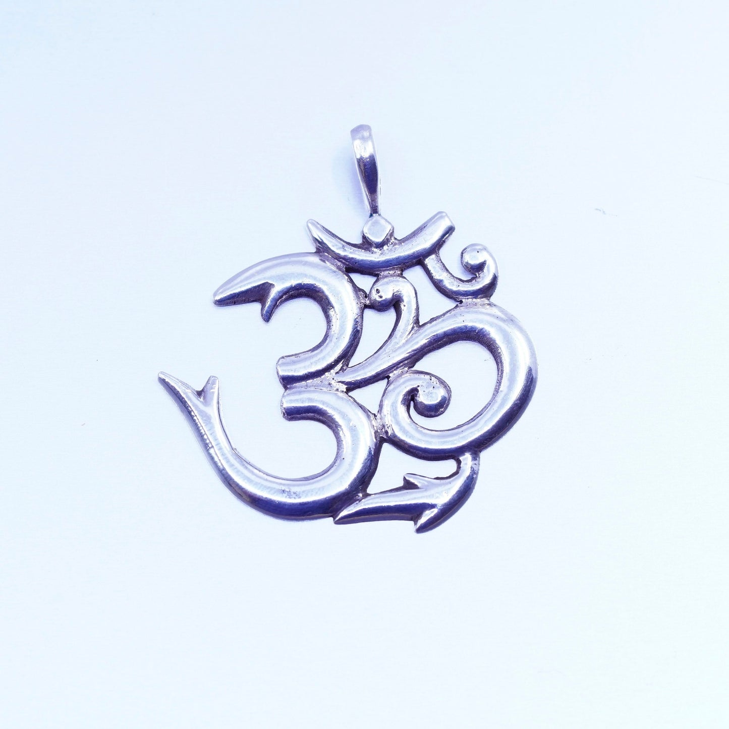 vtg Nepal sterling silver handmade pendant, 925 om aum, spiritual prayer symbol