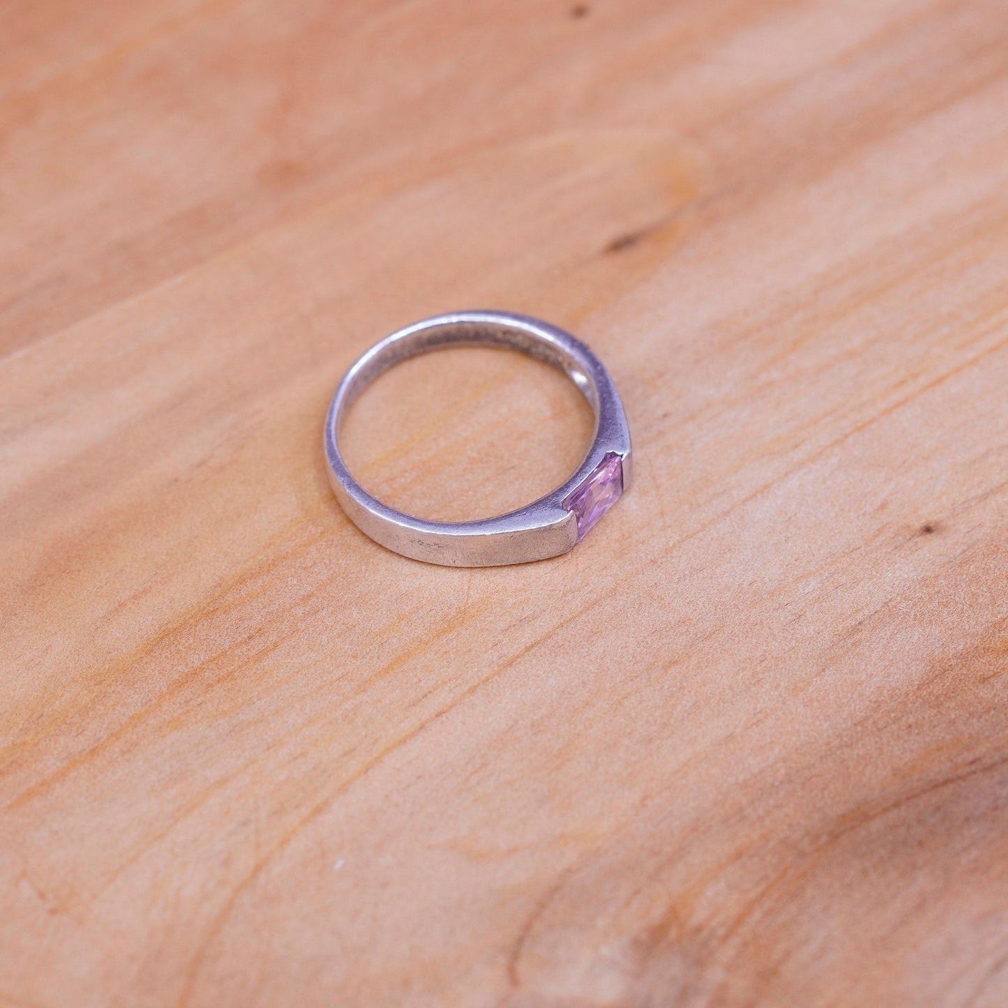 Size 7, vintage Sterling 925 silver ring with pink cz, stamped 925