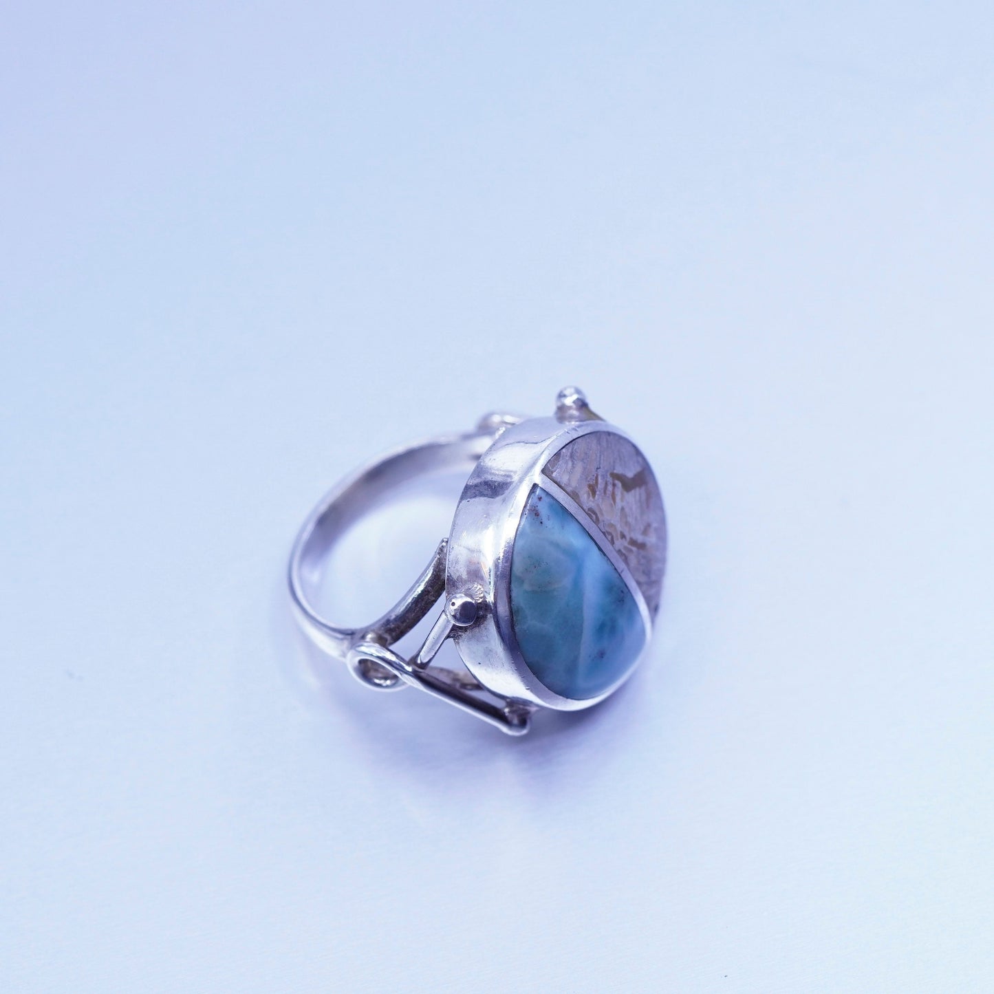 Size 6.5, vintage Sterling 925 silver handmade ring with Larimar and agate