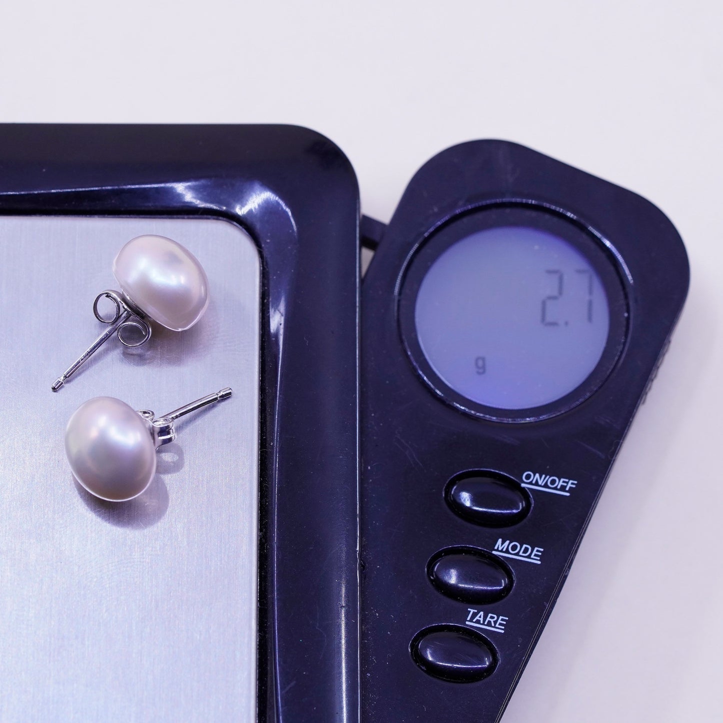 Vintage sterling silver earrings, 925 studs with pearl