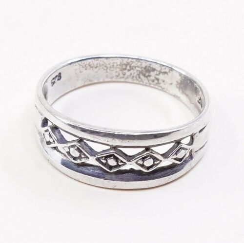 Size 8, Vtg Sterling Silver Handmade Ring, 925 Silver Band W/ Filigree Detail