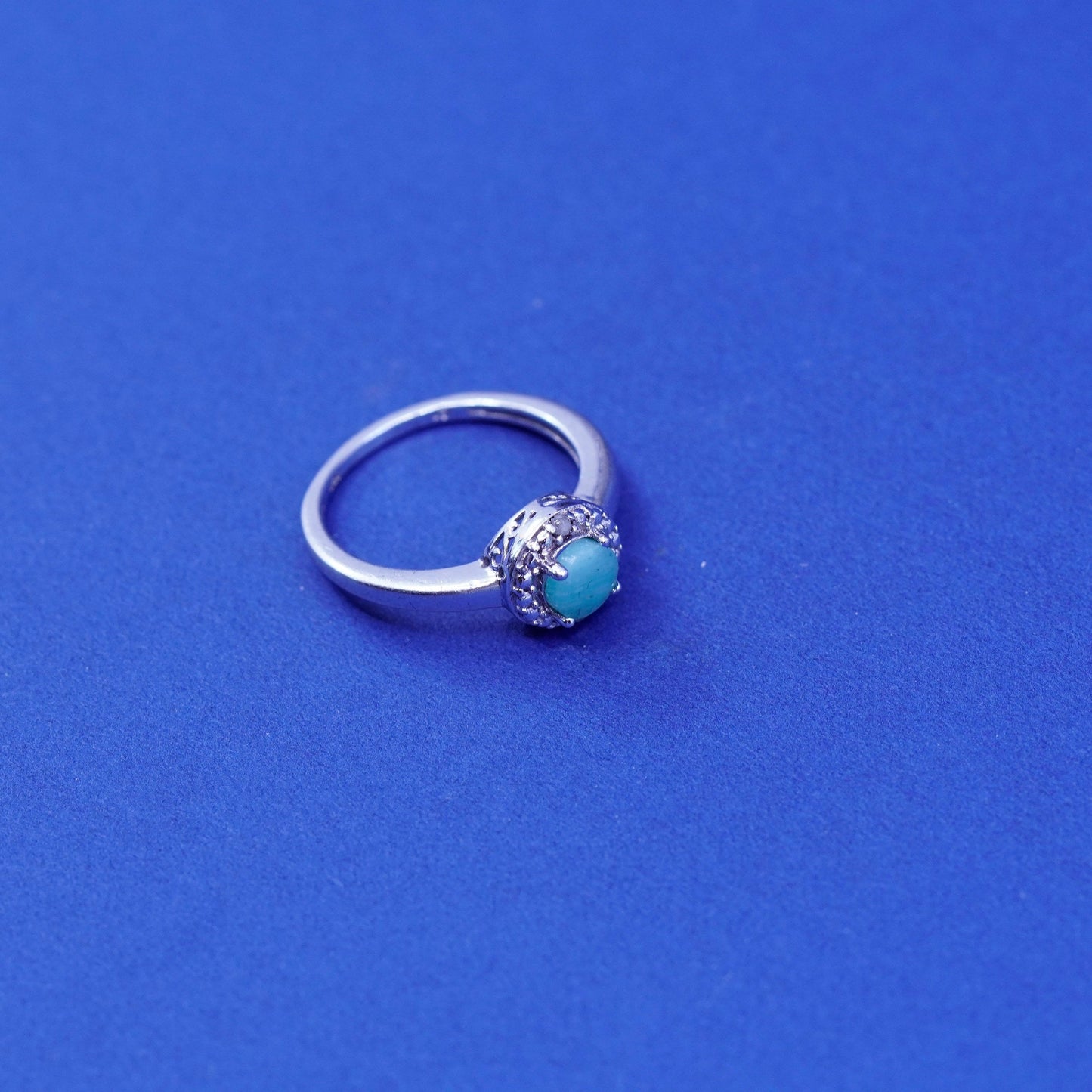 Size 6.25, vintage sterling silver handmade ring, 925 with jade and diamonds