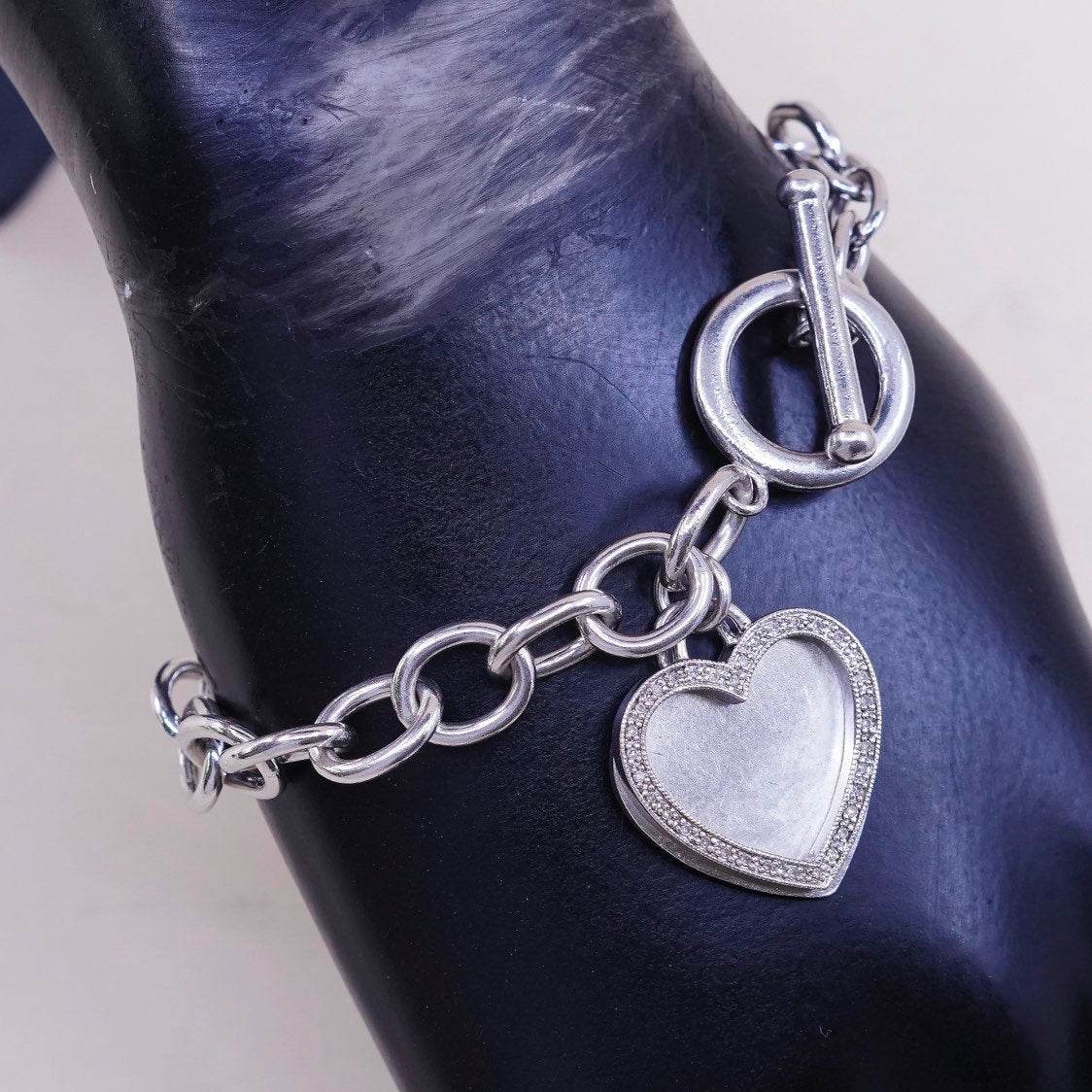 6.75", VTG sterling silver handmade circle bracelet, 925 w/ diamond heart charm