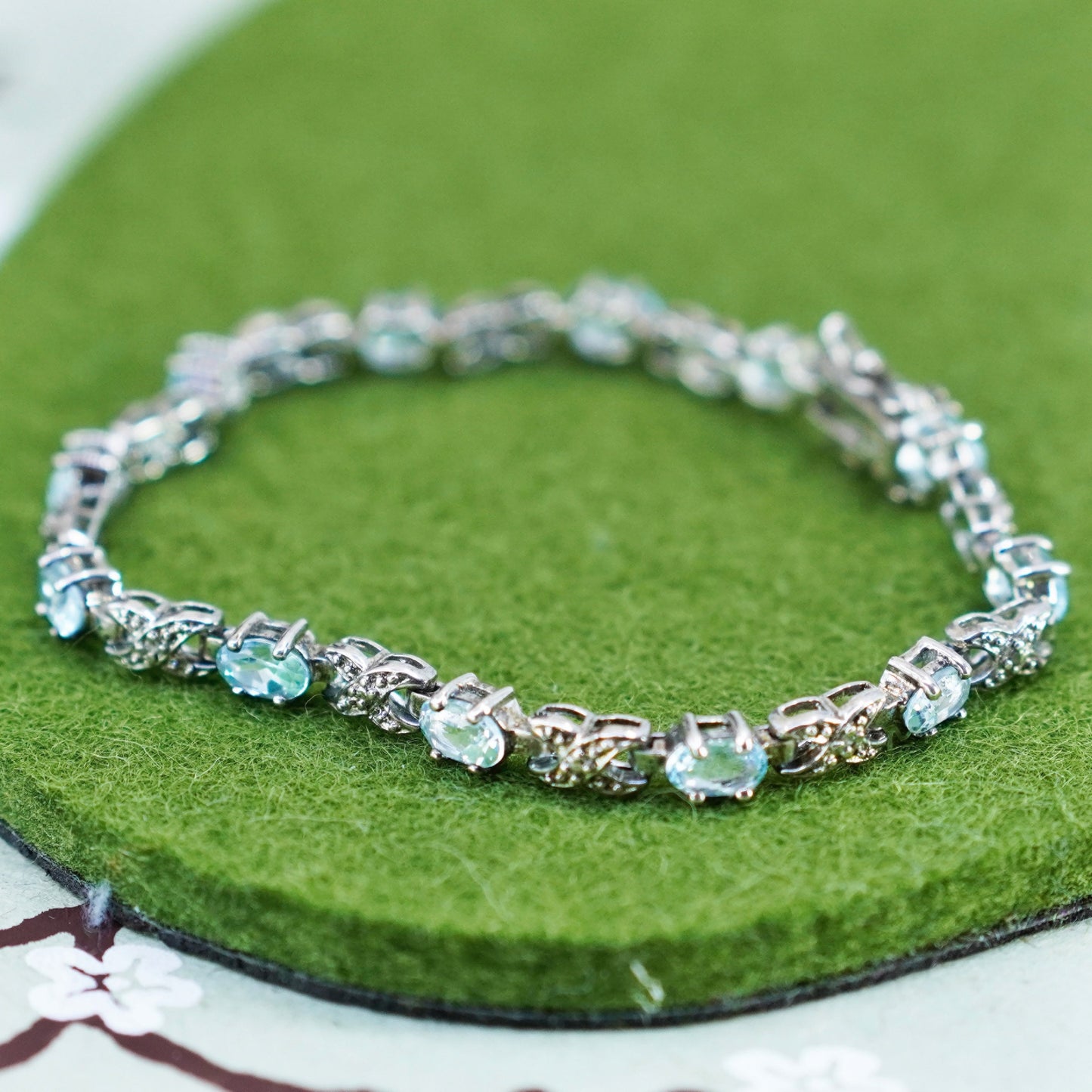 6.75”, Vintage Sterling silver tennis bracelet, 925 Link chain with topaz