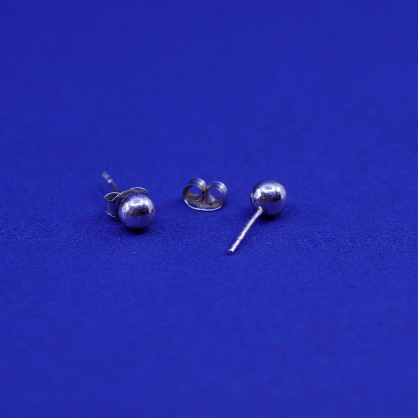 3mm, vintage Sterling 925 silver studs earrings