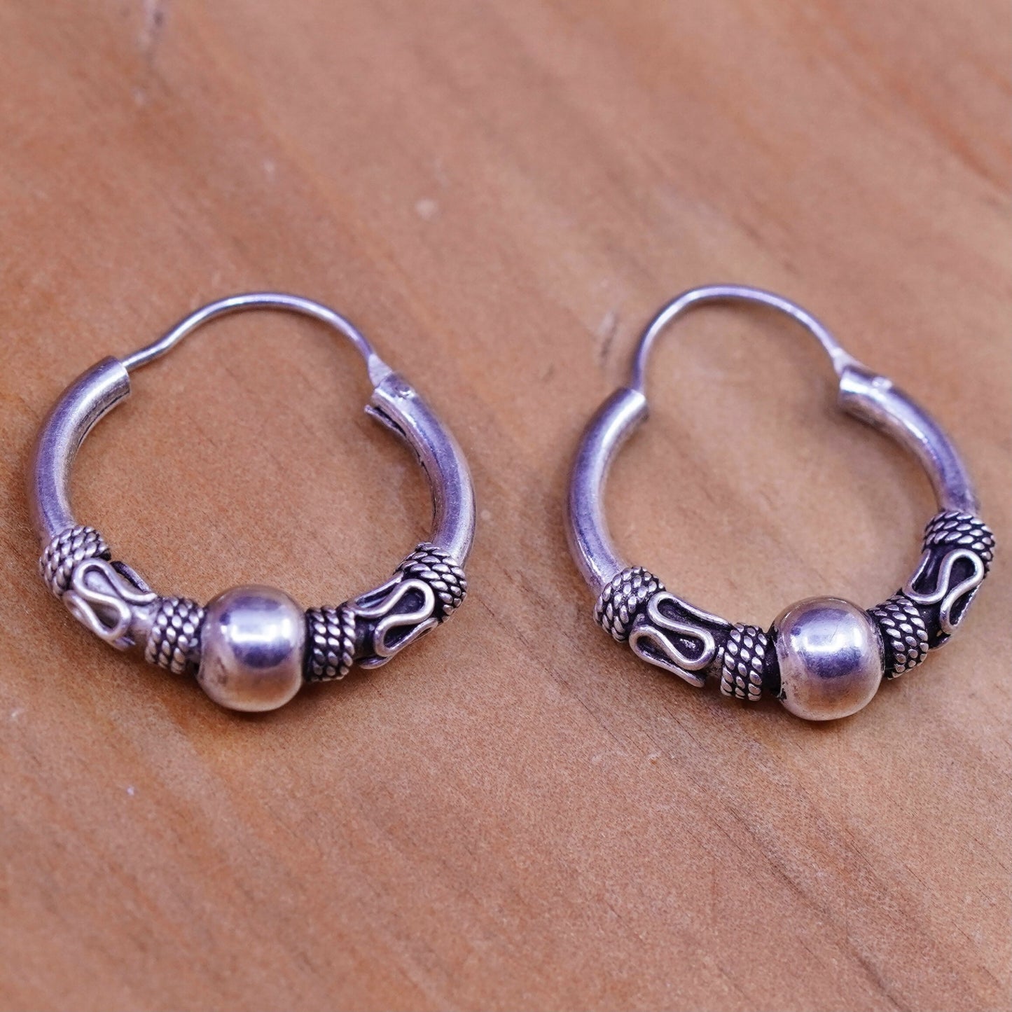 0.75”, vintage Sterling silver handmade earrings, textured 925 hoops