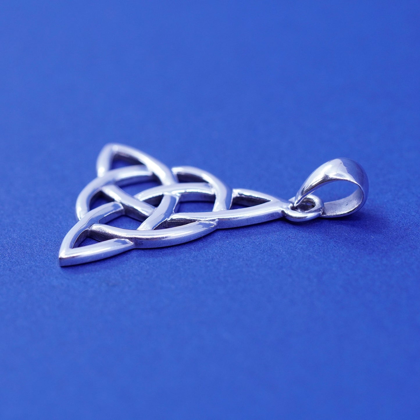 Irish Sterling silver handmade pendant, 925 Celtic knot charm