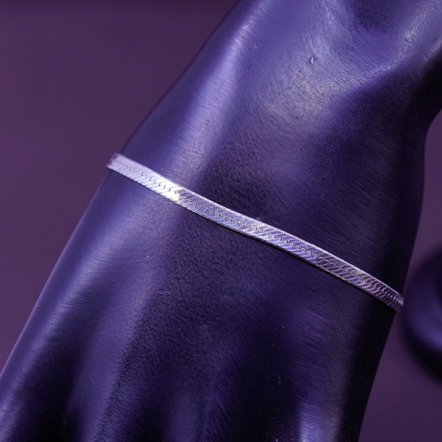 7”, 4mm, Vintage Sterling silver herringbone bracelet, Italy 925 chain