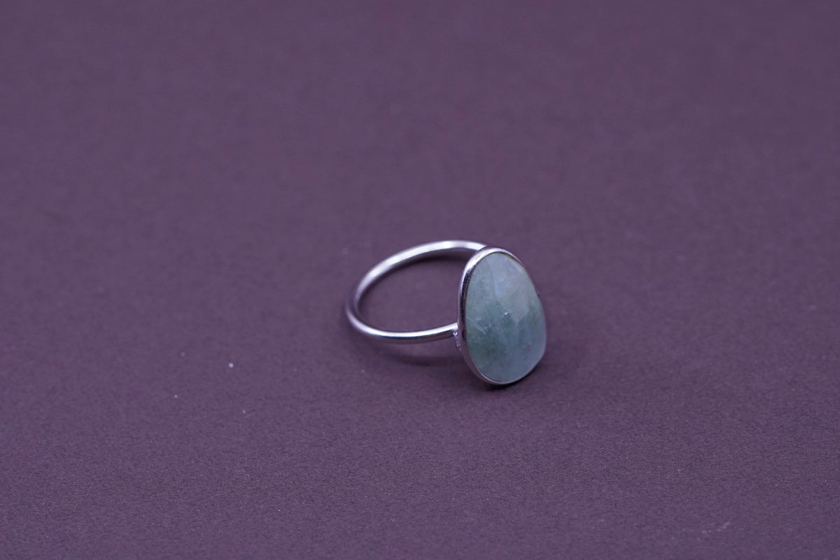 Size 8, vintage Sterling silver ring, 925 silver statement ring with jade