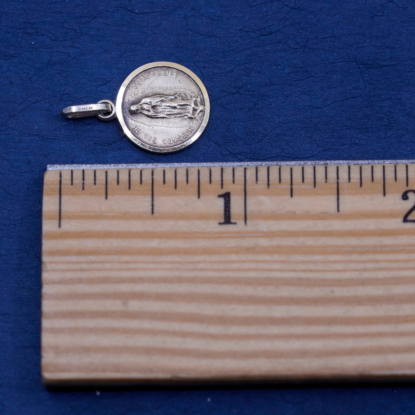 Vintage Sterling silver handmade pendant, 925 tag Virgin Mary and vaticano roma