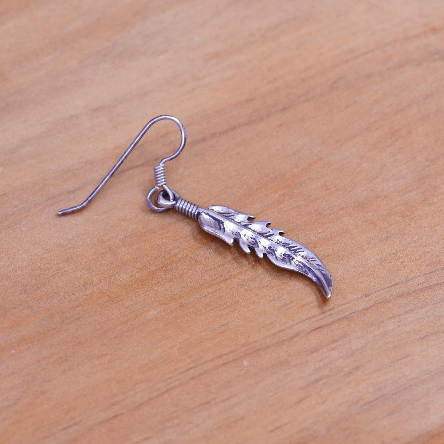 Navajo Native American Sheila Tso Masha Sterling 925 silver earrings feather