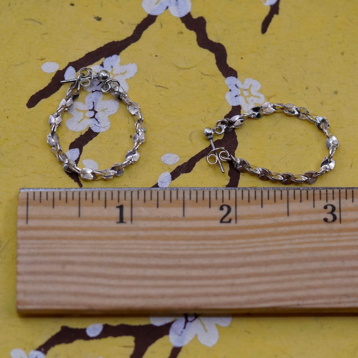 Vintage Sterling silver earrings, 925 twisted s link chain hoops