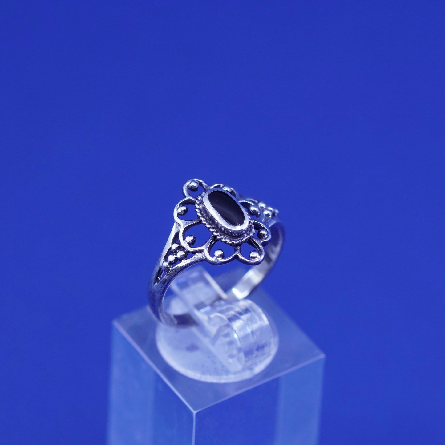 Size 7.5, vintage Sterling 925 silver handmade ring with obsidian and beads