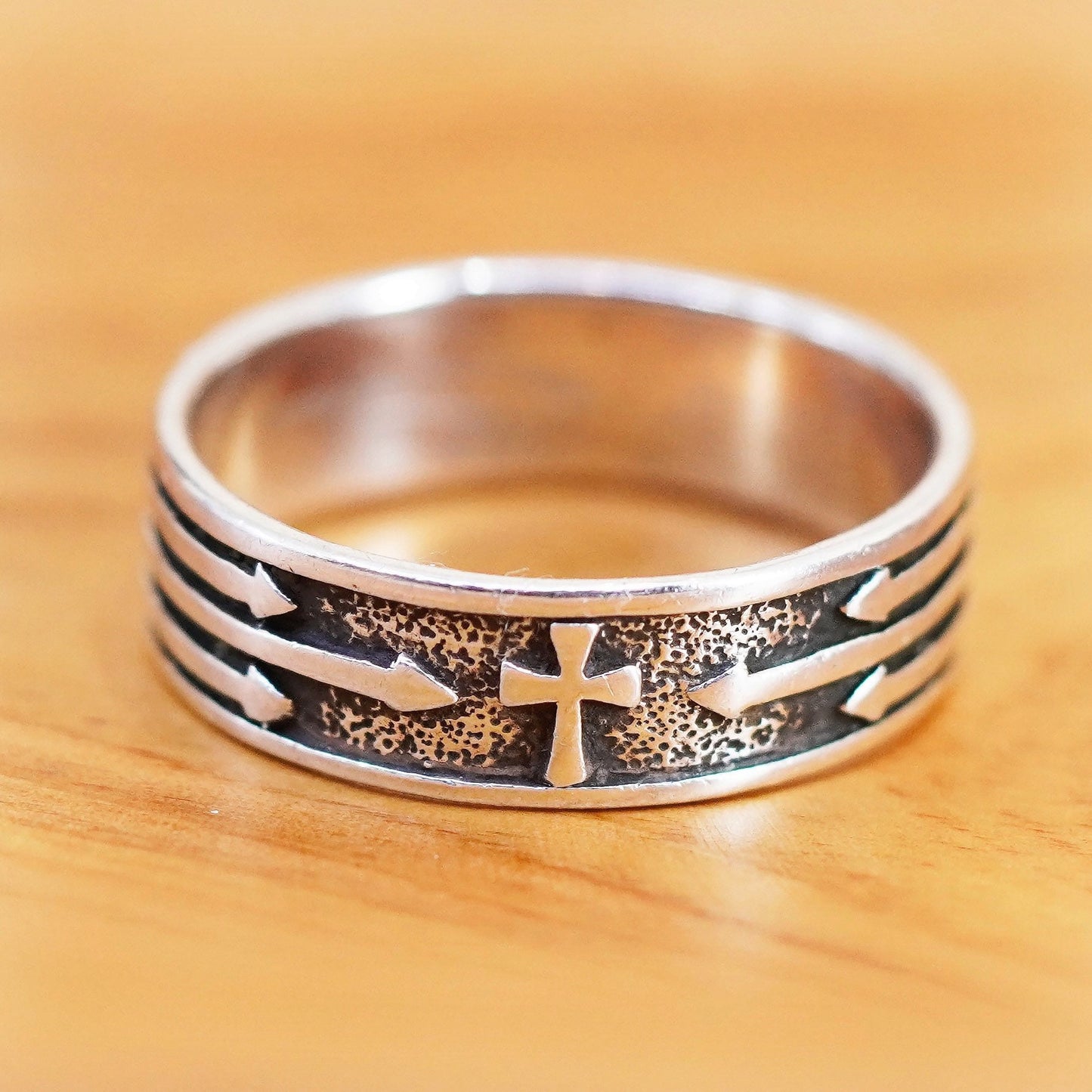 size 11.5, vintage PSCL Sterling silver handmade ring, 925 cross band
