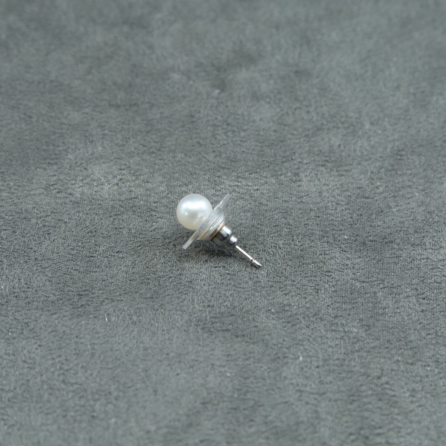 Vintage sterling silver handmade earrings, 925 studs w/ pearl