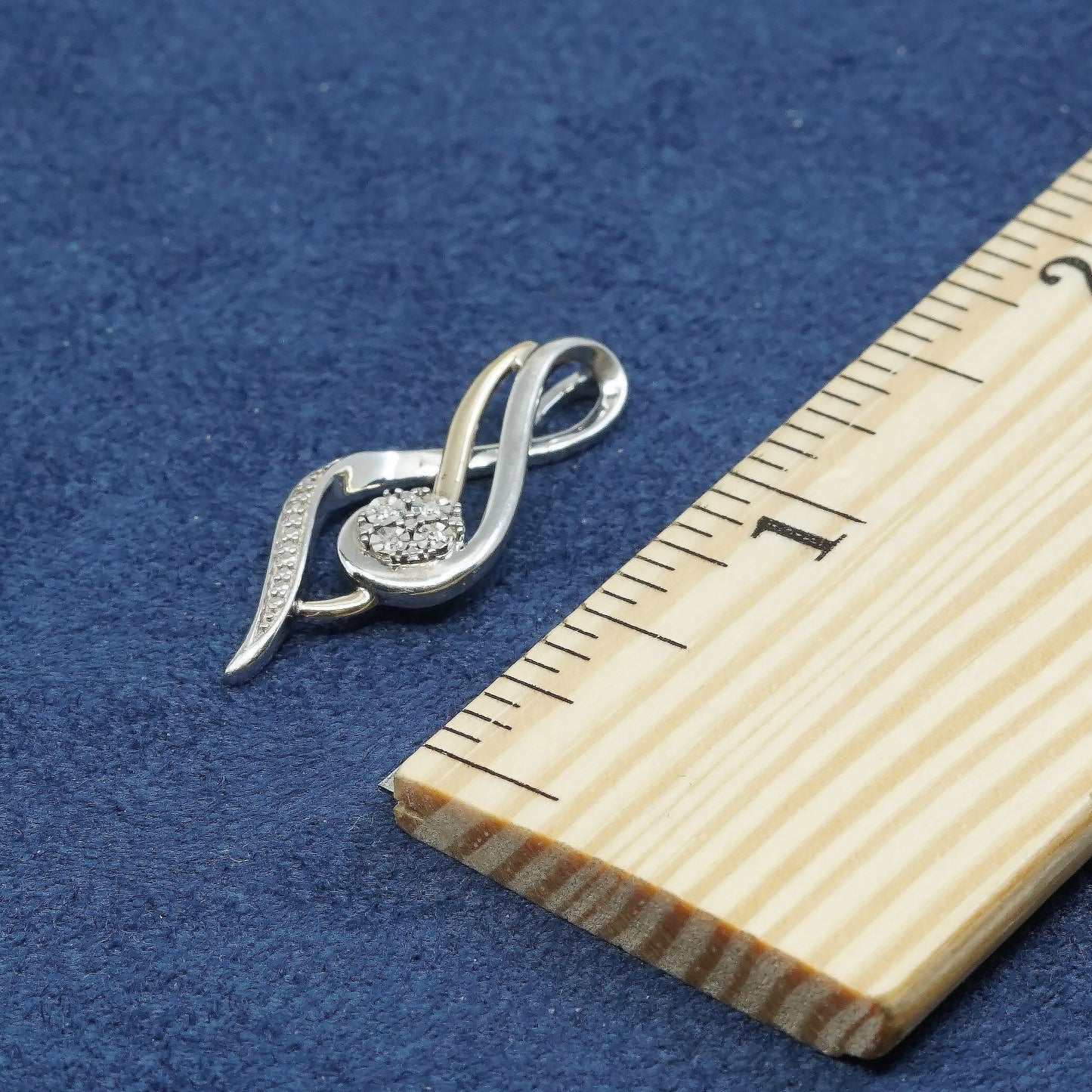 vtg two tone Sterling silver with 10K pendant, 925 N genuine diamond