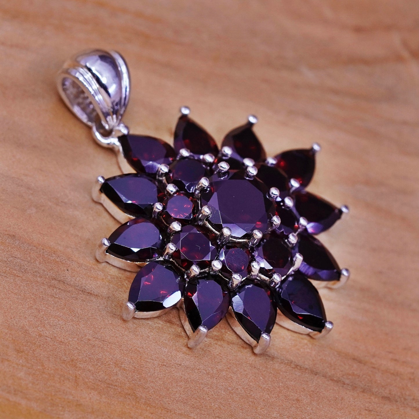 Vintage Sterling 925 silver handmade flower pendant with ruby